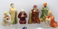Auktion 364<br>13x Krippefiguren, Terrakotta, 30/40er Jahre, 1x Hirtenstb abgebrochen, Größte H-22cm