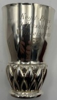Auktion 364<br>Art Deco Becher "WMF" Straussenmarke mit Logo der "H.A.P.A.G."Kegelpreis an Bord des Dampfers Resolute" 1930 ??