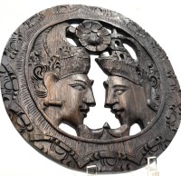 Auktion 364 / Los 15533 <br>Bali Schnitzerei, 2 Gesichter, Holz, rund