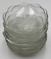 Auktion 364 / Los 10052 <br>12x Beilagenschalen, Kristall, geschweifter Rand