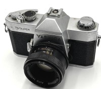 Auktion 364<br>Spiegelreflex Kamera "Yashica" TL-Super, Gebrauchsspuren