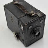 Auktion 364<br>Kodak Foto Box, Altersspuren