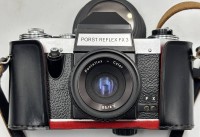 Auktion 368<br>Spiegelreflex "Porst" FX 3 in Ledertasche, guter Zustand