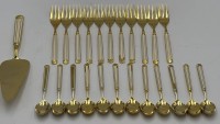 Auktion 364 / Los 11077 <br>Kaffeebesteck "Hanseat" vergoldet und emailliert, Kuchenheber, 11 Kuchengabeln, 12 Kaffeelöffel, einige Teile Emaille beschädigt, grossteil aber gut erhalten, 24 Teile