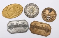 Auktion 364<br>5x Plakette aus den 50er Jahren, ADAC, ca. 6,5 x 10cm