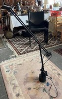 Auktion 364 / Los 16108 <br>gr. Schreibtischlampe, Artimede, Designer R. Sapper, Form Tizio, ca. H-115cm