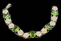 Auktion 365 / Los 1049 <br>Silber-Armband-835- mit grünen Peridot und Edelweiss, L-19 cm, 20,5 gr.