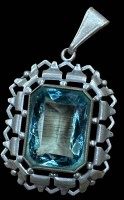 Auktion 365<br>Silber-Anhänger mit hellblauen Stein, H-3,5  cm, 4,1 gr