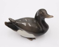 Auktion 365<br>Ente, Bing &amp; Gröndahl, polychr. Bemalung in Unterglasur, Modellnr. 1855, H-7,4cm