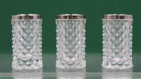Auktion 365 / Los 10020 <br>3x kl. V&auml;schen o.&auml;., 800er Silbermontur, je H-7cm