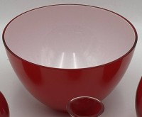 Auktion 365 / Los 10021 <br>grosse Holmegaard COCOON Schale by Peter Svarrer. weiss/rot &uuml;berfangen, H-H-12 cm, D-20 cm, signiert und Etikett