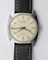 Auktion 365<br>Vintage-Armbanduhr, ZentRa, Handaufzug, Werk läuft, getragene Erhaltung, D- 3,3cm