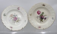 Auktion 365<br>flacher und tiefer Speiseteller, Royal Copenhagen, florale Bemalung, je ca. D-25,5cm