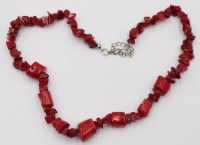 Auktion 365<br>Kette aus roter Koralle 