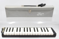 Auktion 365<br>Hohner Melodica Piano 32, guter  gebrauchter Zustand
