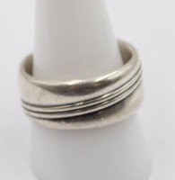 Auktion 365<br>handgefertigter Ring aus einem Besteckteil, C.W.- 100, RW 62, 11 gr., kein Silber