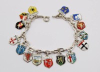Auktion 365<br>Armband mit Wappen, 800er Silber, L- 18,5 cm, 21,8 gr.