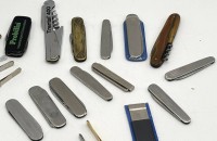 Auktion 365<br>13x  kl. Taschenmesser, tw. mit Hüllen