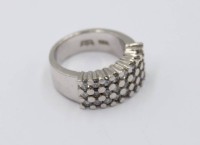 Auktion 365<br>Silber Ring mit weißen Steinen, 27 Stück, 925er , RG 55/56 , 12,6 g