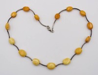 Auktion 365<br>Halskette, Silber und Bernstein, ca. L-50cm, 17,5gr.