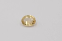 Auktion 365<br>ovaler, gelber Madagaskar-Saphir, 0,5ct