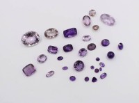 Auktion 365<br>ca. 110ct  Amethyste, Ausfassware, teilw. beschädigt