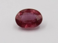 Auktion 365<br>Rubin von ca. 1,97ct, erhitzt