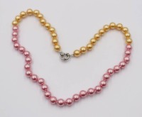 Auktion 365<br>Muschelkern-Perlenkette, ca. L-47cm