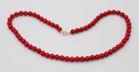 Auktion 365<br>Halskette, Koralle, 14K Goldschließe, ca. L-42cm