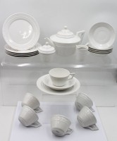 Auktion 365 / Los 8187 <br>Teeservice, KPM Berlin, Kurland, für 6 Personen, Weißporzellan, guter Zustand, Kanne H-15cm Tasse H-5,6cm