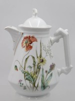 Auktion 365 / Los 8192 <br>alte Kaffeekanne mit floralem Dekor, wohl um 1900, ca. H-25cm
