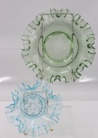 Auktion 365 / Los 10104 <br>2x div. ältere Glasschalen, gewellte Ränder,  D-23 u. 16cm