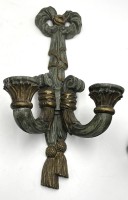 Auktion 365<br>Wandkerzenhalter aus Holz, farbig gefasst, 40x20 cm