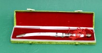 Auktion 365<br>chinesischer Brieföffner (Katana), L-22cm (in Box)