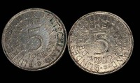 Auktion 365<br>2x 5 D-Mark Kursmünzen, 1958-D-, 1959-J-, grosser Adler, Silber
