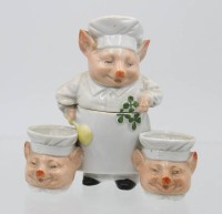 Auktion 365<br>figürliche Menage, Schwein als Koch, älter, H-12cm B-12cm