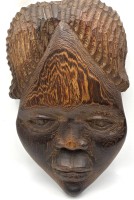 Auktion 365<br>massive afrikan. Wandmaske, 37x23 cm