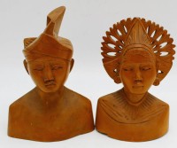 Auktion 365<br>indonesisches Paar, Holzschnitzerei, H-ca. 16 cm