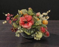 Auktion 366 / Los 15004 <br>Jadebaum mit Fr&uuml;chten, Marmortopf, ca. H-20cm