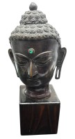 Auktion 366<br>Buddhakopf, Bronze auf Holzsockel, H-zusammen 30 cm, Sockel 10x10 cm