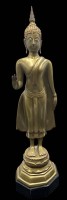 Auktion 366<br>Bronze-Buddha auf Holzsockel, wohl Bali, H-47 cm, D-unten 12 cm