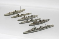 Auktion 366<br>6x Schiffsminiaturen, Wiking, älter, Kriegsschiffe, Größte L-10cm