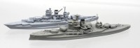 Auktion 366 / Los 15036 <br>2x Schiffsminiaturen, Wiking, &auml;lter, Kriegsschiffe, New Mexico Class und Queen Elizabeth, ca. L-15,5cm