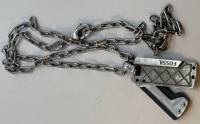 Auktion 366 / Los 1020 <br>Halskette mit Rasierklinge-Anh&auml;nger von "Fossil", versilbert