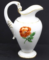 Auktion 366<br>hohes Milchk&auml;nnchen "Meissen" Blumendekor, lt. Schwertermarke 1774-1814?, Schwanenhals, H-18 cm