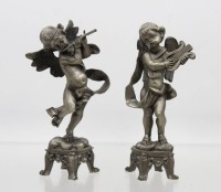 Auktion 366<br>2x musizierende Putti, Zinn, neuzeitl. , je ca. H-15cm