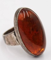 Auktion 366 / Los 1045 <br>Silberring-925- "NeForm-Danmark" mit Bernstein, RG  52, 6,5 gr.