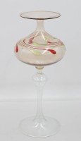 Auktion 366<br>Studio-Glas-Vase, farbige Einschmelzungen, ca. H-20,5cm