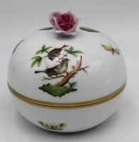Auktion 366<br>gr. runde Deckeldose"Herend " Dekor Rothschild, H-11cm, D-ca. 11 cm