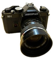 Auktion 366<br>REVUE FLEX SD1 Kamera, f=35mm Objektiv, Funktion nicht gepr&uuml;ft, Alters &amp; Gebrauchsspuren